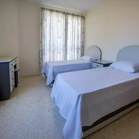 Standard 3 Bedroom Balluta Bay Daire Sliema